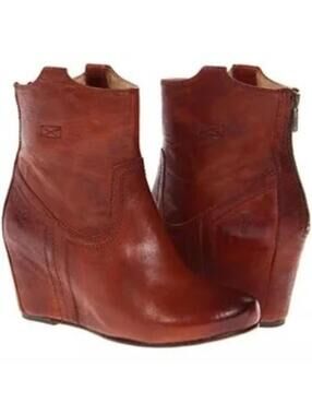 Frye Carson Wedge Bootie
